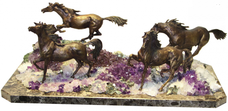 Brons met ametist:  paarden
