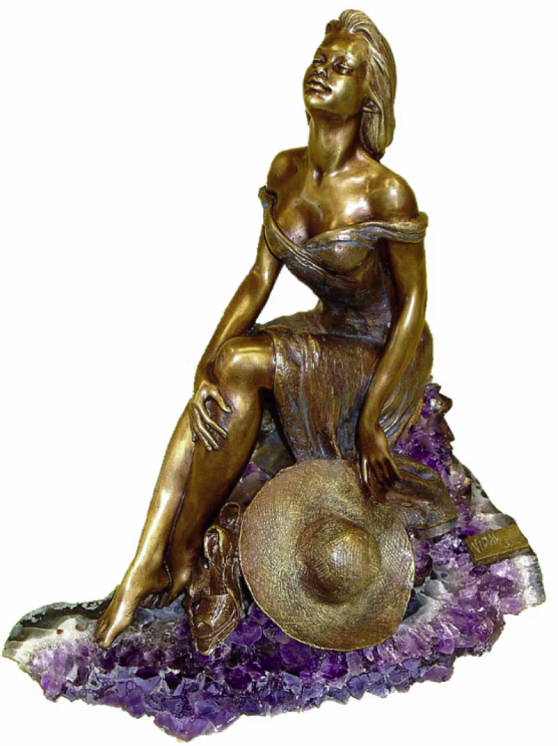 MEISJE ZITTEN IN BRONS & AMETHIST